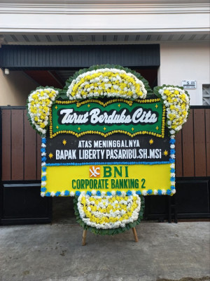 Papan Bunga Duka di Wania